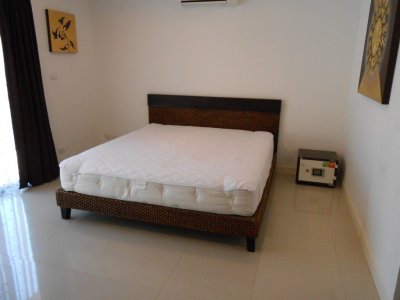 Pool villa on soi 102 near downtown Hua Hin