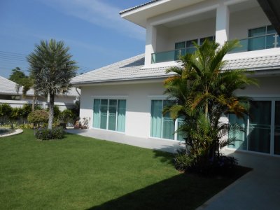 The Lees Exclusive pool villa 4 bedrooms soi 88 near downtown Hua Hin