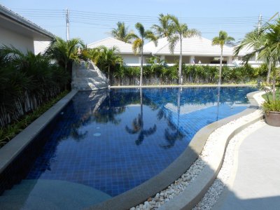 The Lees Exclusive pool villa 4 bedrooms soi 88 near downtown Hua Hin