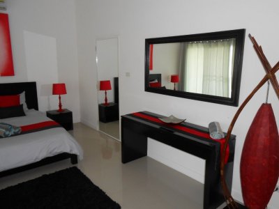 The Lees Exclusive pool villa 4 bedrooms soi 88 near downtown Hua Hin