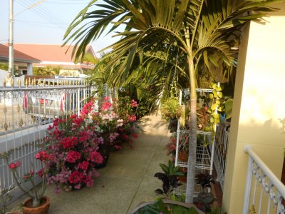 Nice villa 100 sqm pool in area 5 minutes city Hua Hin