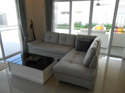 The Lees pool villa soi 88 near city Hua Hin