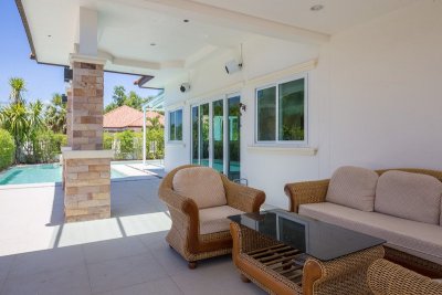 Orchid Paradise Homes OPV04 pool villa near city Hua Hin