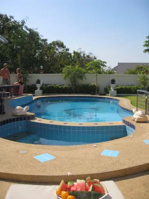 Big pool villa 4 bed room soi 70 near city Hua Hin