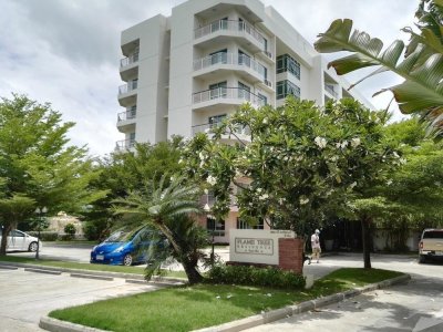 FlameTree Residence HuaHin : Prime Location 2 Bed Condo with Great View