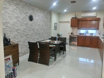 Luxury pool villa 503 sqm for Sale soi 6 for sale or rent