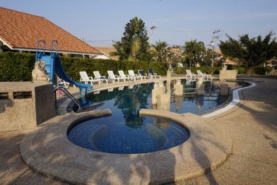 Chantha garden villa 140 sqm pool in area Cha-Am