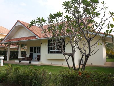 Chantha garden villa 140 sqm pool in area Cha-Am