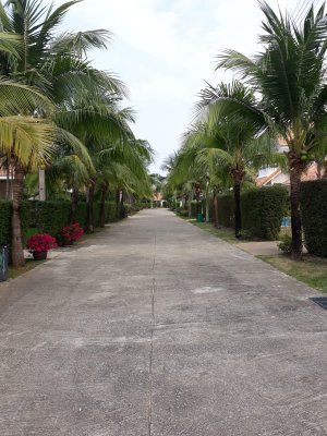 Chantha garden villa 140 sqm pool in area Cha-Am