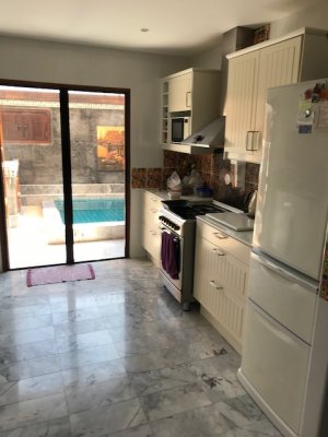 Townhouse with Pool Takiab Beach 260 sqm Hua Hin