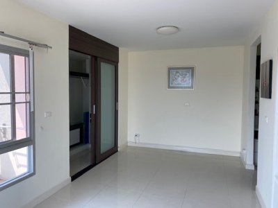 FlameTree Residence HuaHin : Prime Location 2 Bed Condo with Great View