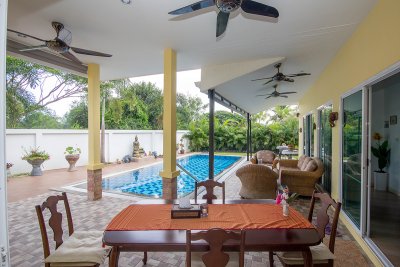 Garden pool villa 205 sqm up soi 70 Hua Hin