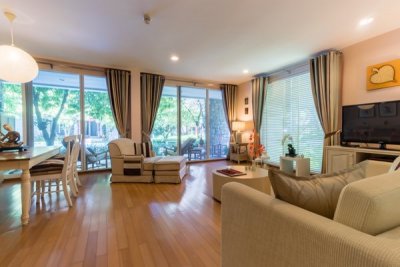 Beautifully Landscaped 3 Bed Beachfront Condo Hua Hin