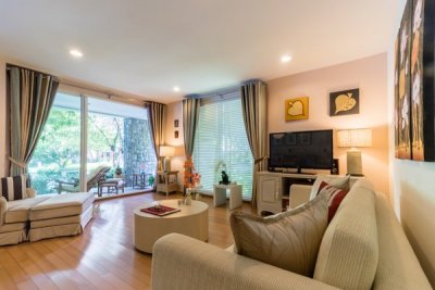 Beautifully Landscaped 3 Bed Beachfront Condo Hua Hin