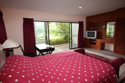 Palm Hills Golf Club & Residence Good Quality 3 Bed Condo norra Hua Hin