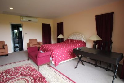 Palm Hills Golf Club & Residence Good Quality 3 Bed Condo norra Hua Hin