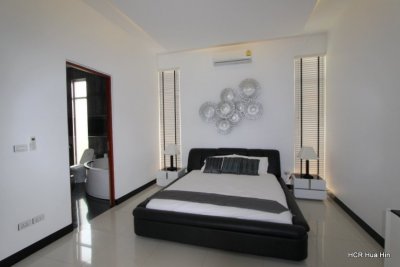 Golf village pool villa 160 sqm on Soi 114 Hua Hin
