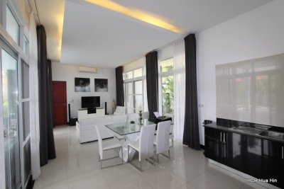 Golf village pool villa 160 sqm on Soi 114 Hua Hin