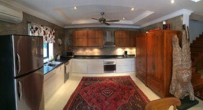 Luxury pool villa south Hua Hin 275 sqm