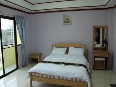 Restaurant with guest house soi 88 Hua Hin