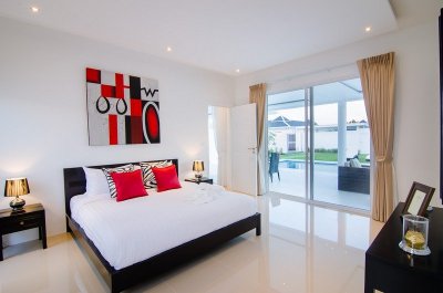Falcon Hill pool villa 217 sqm downtown Hua Hin soi 102