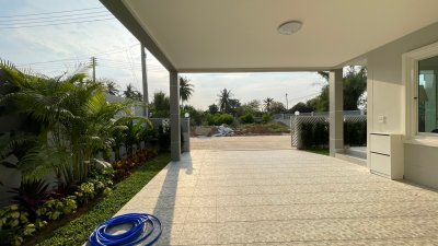 Beautiful brand new pool villa in Hin Lek Fai soi 70 Hua Hin