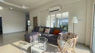 Beautiful brand new pool villa in Hin Lek Fai soi 70 Hua Hin