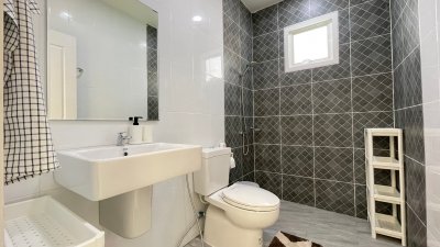 Beautiful brand new pool villa in Hin Lek Fai soi 70 Hua Hin