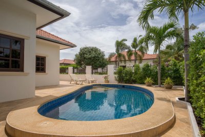 Orchid Paradise Homes OPV09 pool villa near city Hua Hin