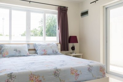 Orchid Paradise Homes OPV21 pool villa near city
Hua Hin