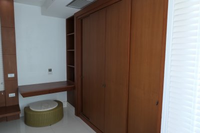 Big pool villa 2052 sqm southern Cha-Am at the golf club