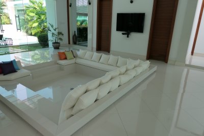 Big pool villa 2052 sqm southern Cha-Am at the golf club