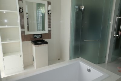 Big pool villa 2052 sqm southern Cha-Am at the golf club