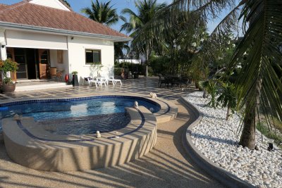 Tropical Garden Village pool villa Cha-Am, Hua Hin close to Palm Hills Golf Club