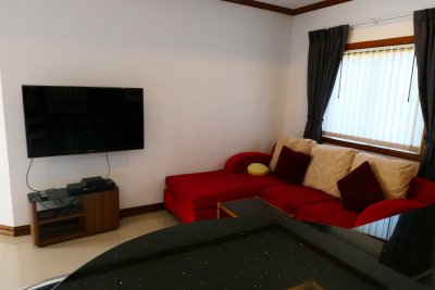 Big pool villa 4 bed room soi 70 near city Hua Hin
