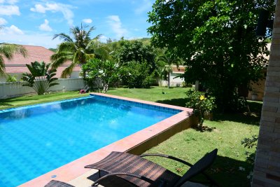 Big pool villa 350 sqm near city Hua Hin