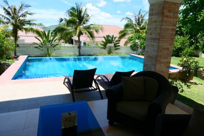 Big pool villa 350 sqm near city Hua Hin