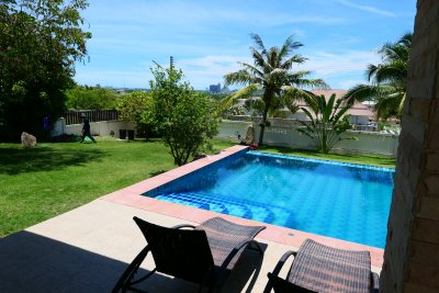 Big pool villa 350 sqm near city Hua Hin