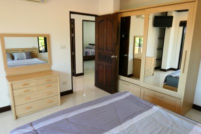 Big pool villa 350 sqm near city Hua Hin