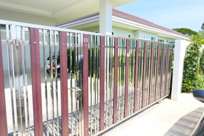 Woodlands new built pool villa 335 sqm ready to move in Hua Hin