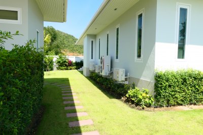 Woodlands new built pool villa 335 sqm ready to move in Hua Hin