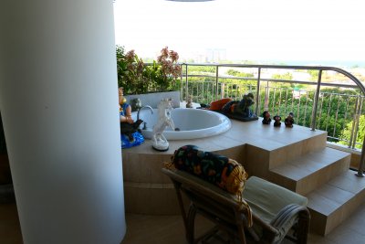 Boathouse Huahin Lagoon Luxury apartment 3 bed 3 bath 236 sqm