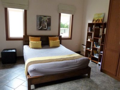 Large pool villa 250 sqm soi 88 in Hua Hin