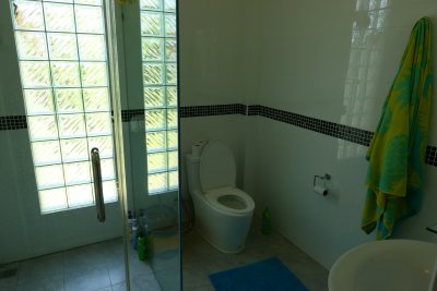 Beautiful house next to pool north Hua Hin