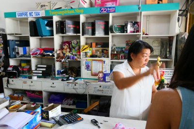 Big shop for sale in good location soi 88 Hua Hin