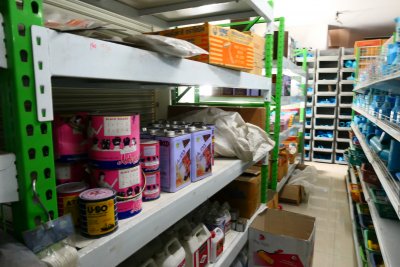 Big shop for sale in good location soi 88 Hua Hin