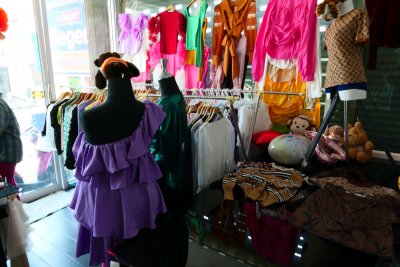 Big shop for sale in good location soi 88 Hua Hin