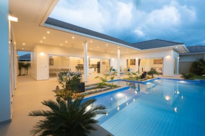 Luxury brand new pool villa Hin Lek Fai Hua Hin