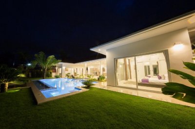 Luxury brand new pool villa Hin Lek Fai Hua Hin