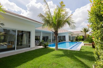Luxury brand new pool villa Hin Lek Fai Hua Hin